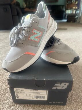 New Balance Kids 6 women’s 8 Gray Sneakers with Coral & Mint Accents